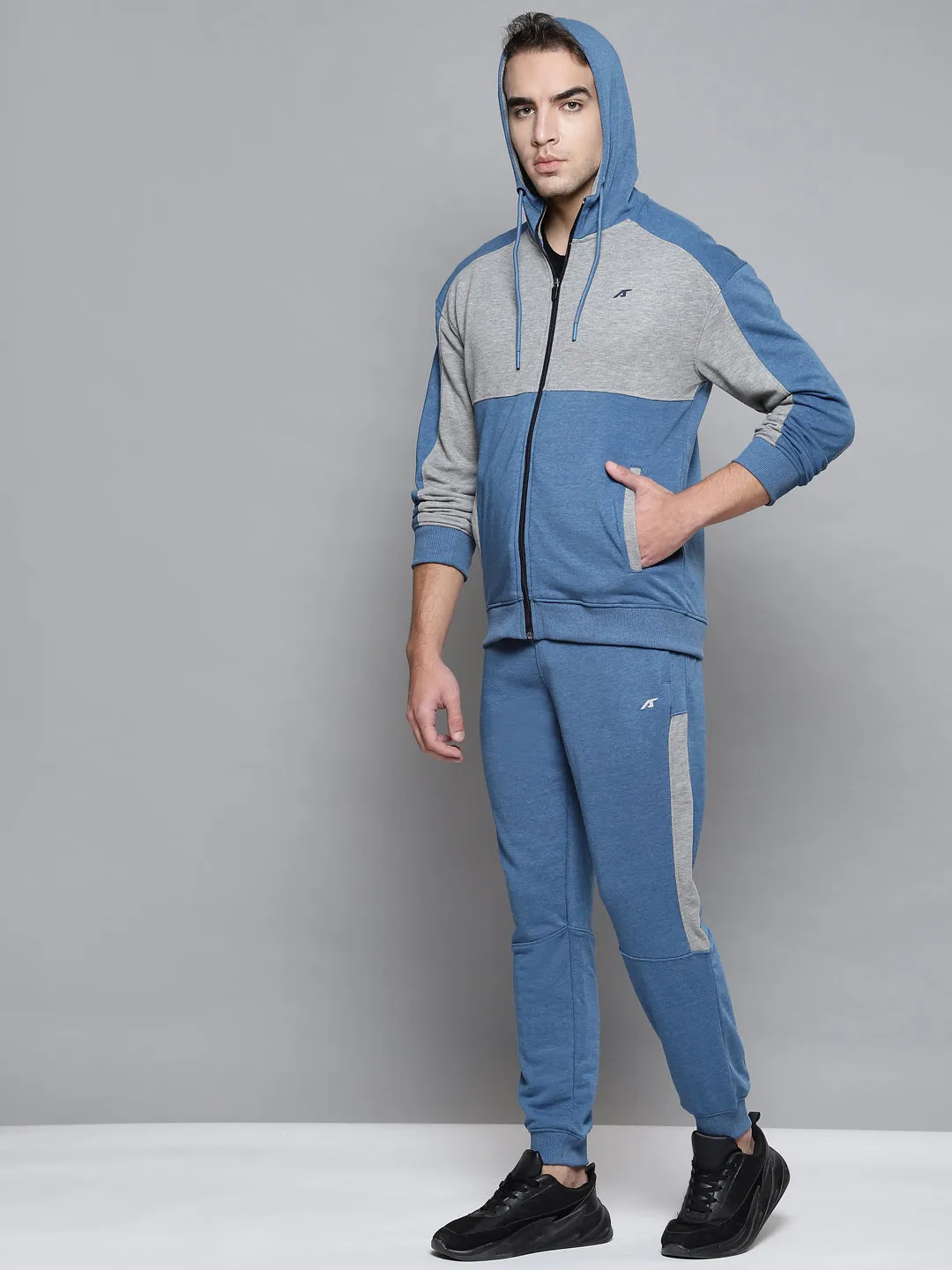 Alcis Men Blue Grey Melange Colourblocked Sports Tracksuit