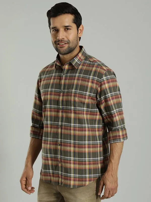 Men Checked Full Sleeve Cotton Shirt