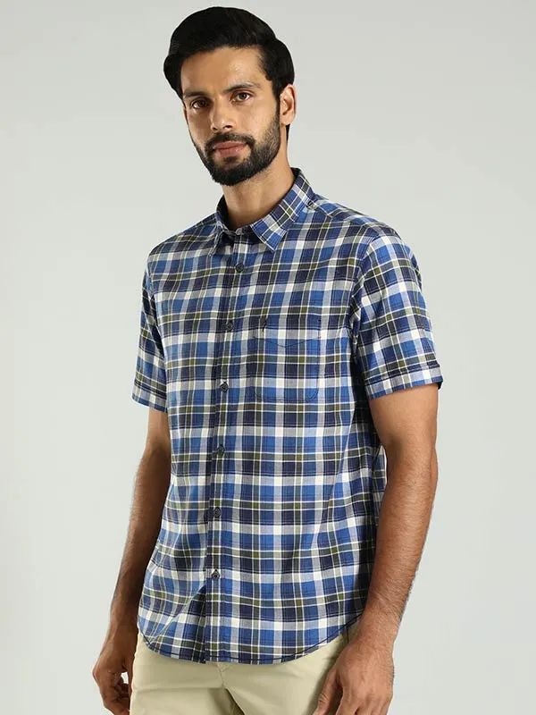 Men Checked Half Sleeve Cotton Shirt