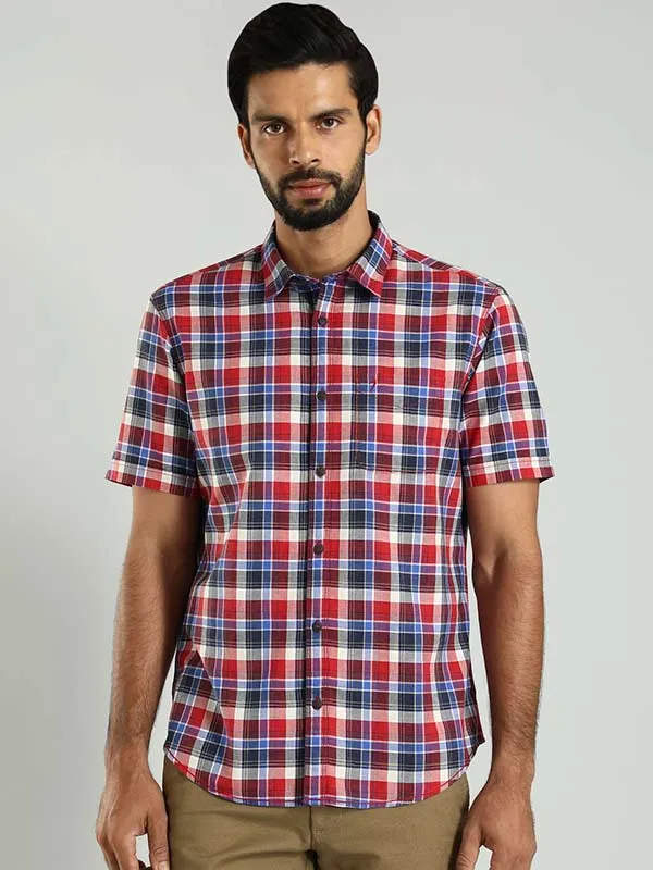 Men Checked Half Sleeve Cotton Shirt