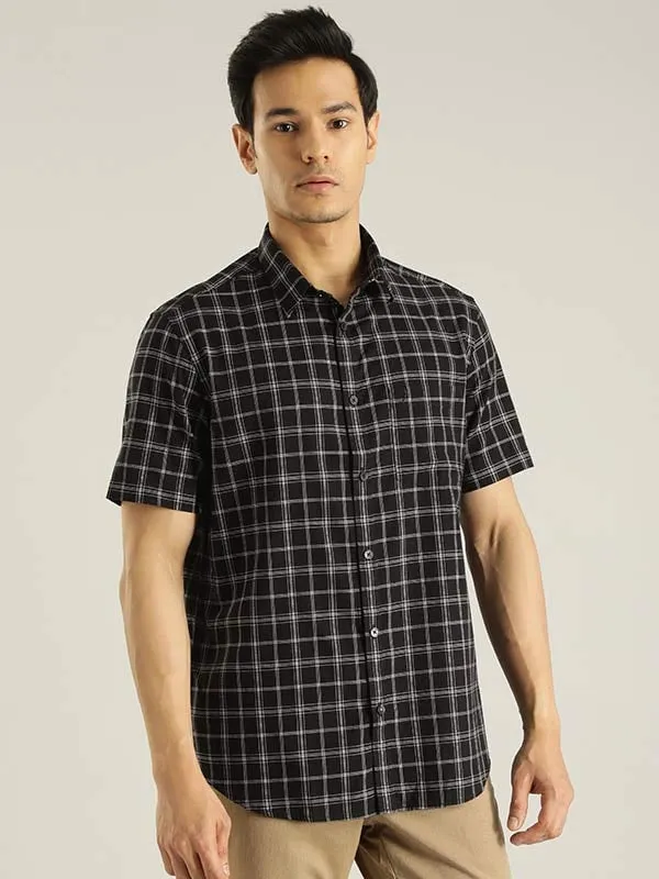 Men Checked Half Sleeve Cotton Shirt