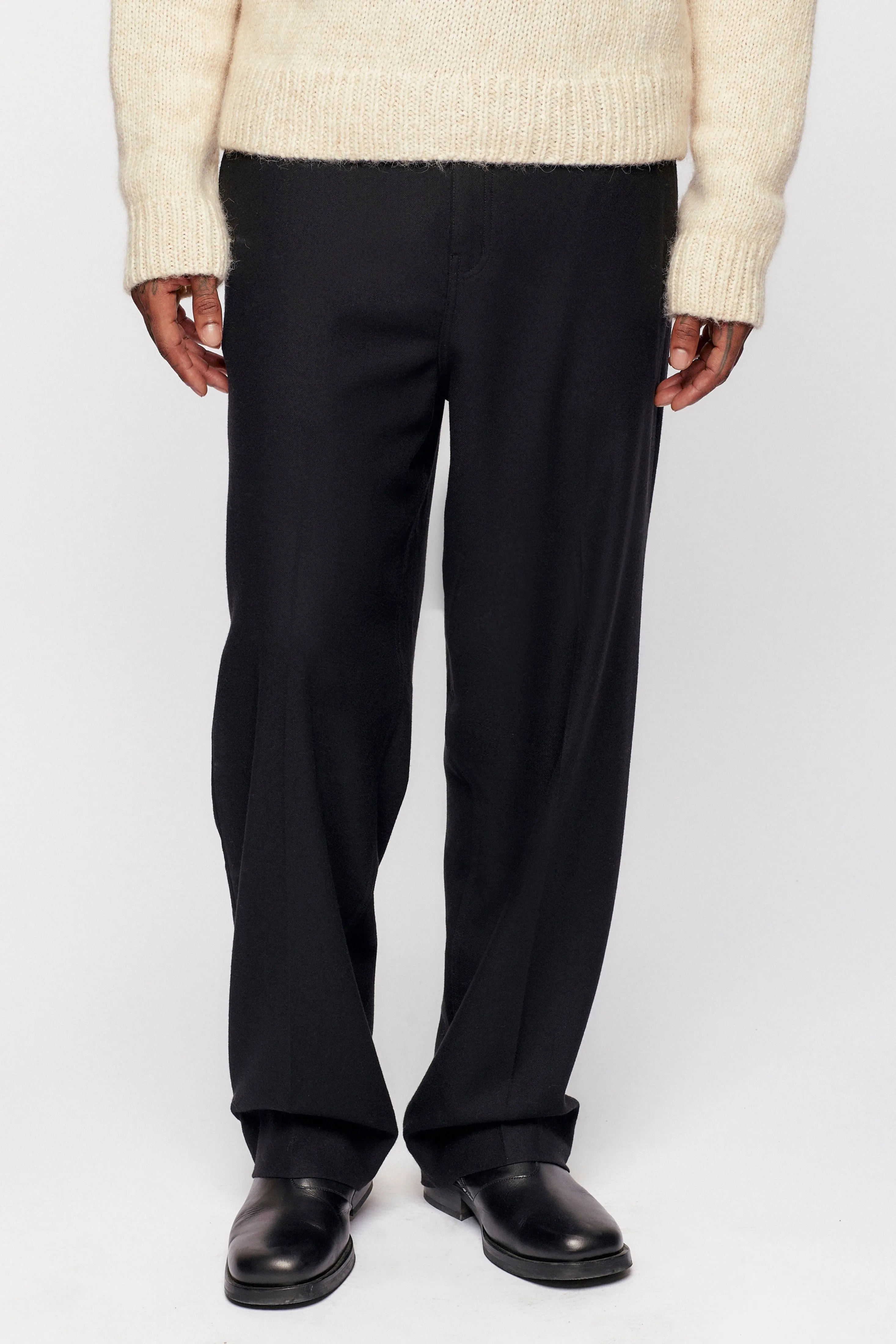 Men's Buma Wool Trouser in Black